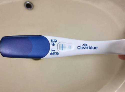 会议期间，一位即将获得双胎大儿子的宝妈得知梦美HRC此次武汉公益之行，特意